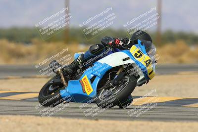 media/Feb-07-2025-CVMA Friday Practice (Fri) [[7034960ba2]]/3-Racer 3-NRS/Session 4 (Turn 16)/